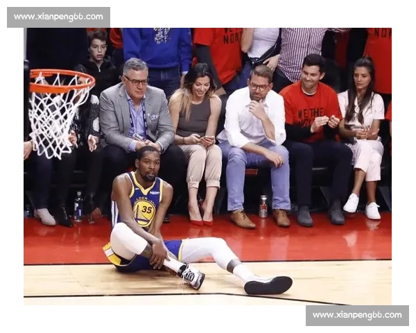 篮球急停变向：这个进攻动作竟致骨折！